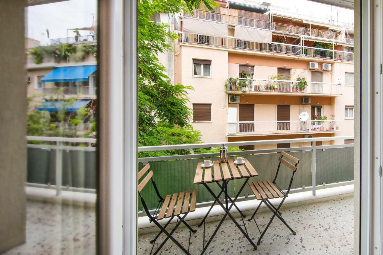 Stunning Αpartment Ιn Τhe Heart Athens. Apartment Exterior photo