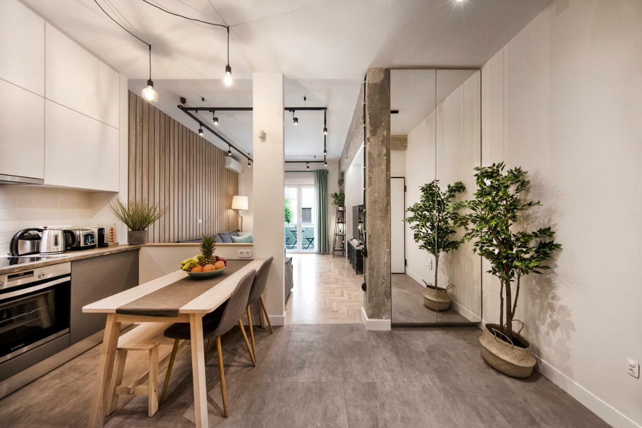 Stunning Αpartment Ιn Τhe Heart Athens. Apartment Exterior photo